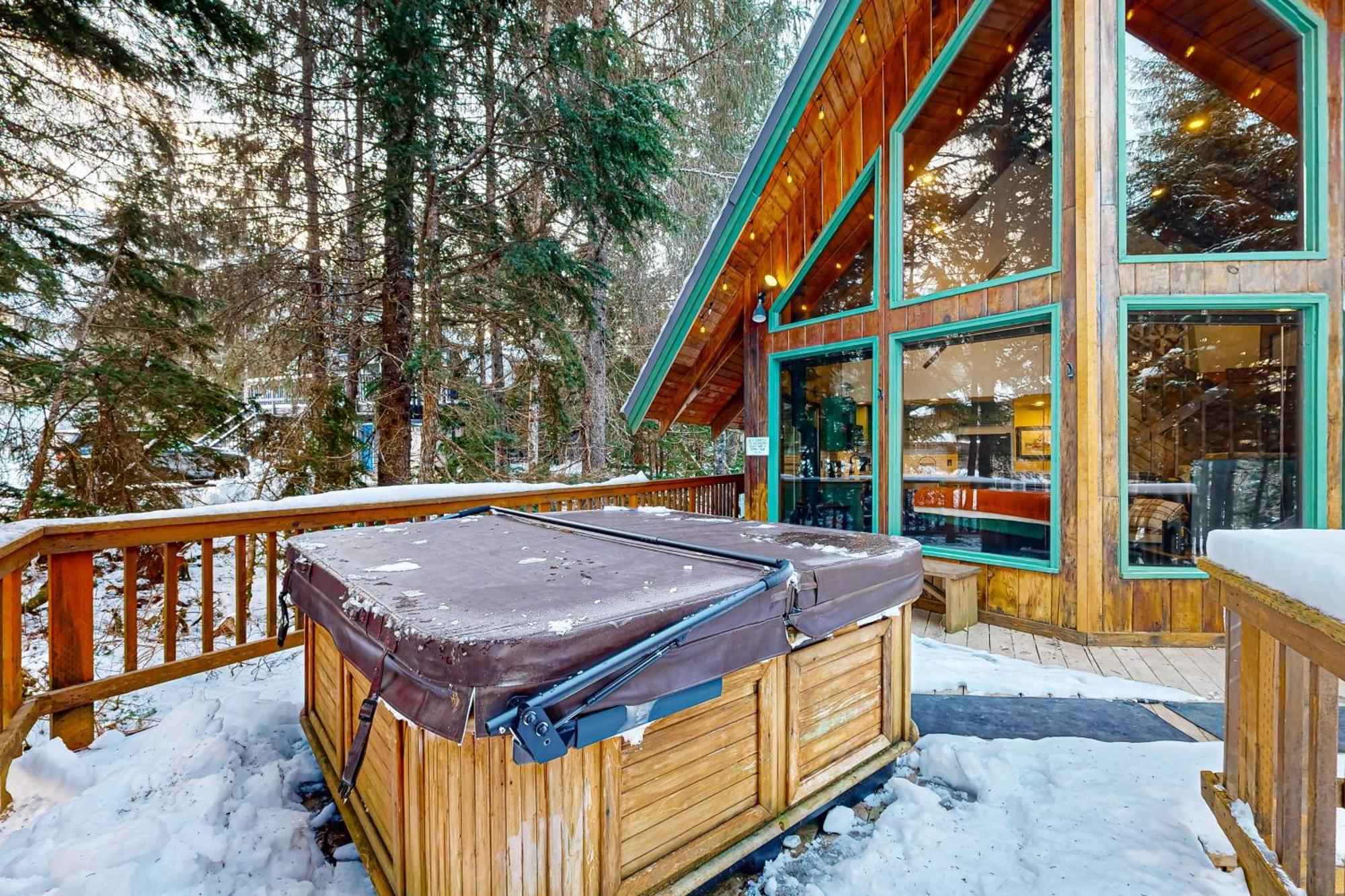 Kelly'S Chalet Girdwood Dış mekan fotoğraf